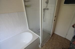 Photo of bathroom before renovation