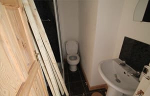 Photo of bathroom before refurbishment